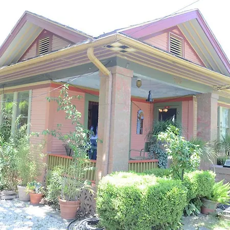 Robin'S Nest B&B
